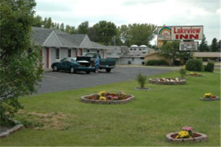 Lakeview Inn Willmar Ngoại thất bức ảnh